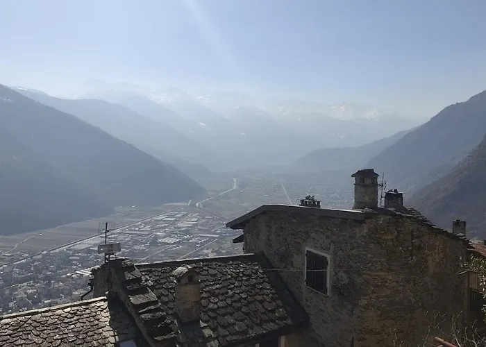Kır Evi Roncaiola Tirano