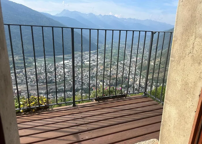Kır Evi Roncaiola Tirano
