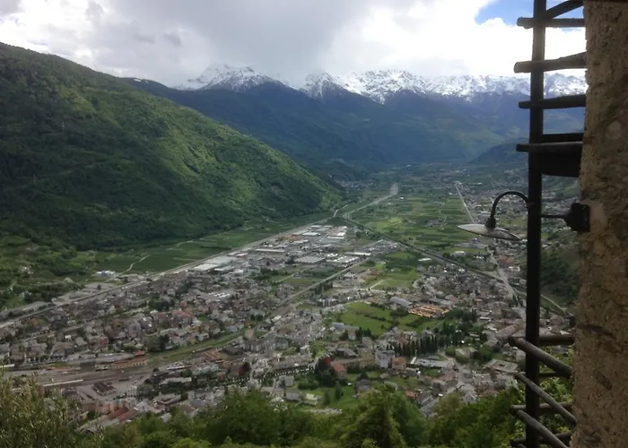 Roncaiola Kır Evi Tirano